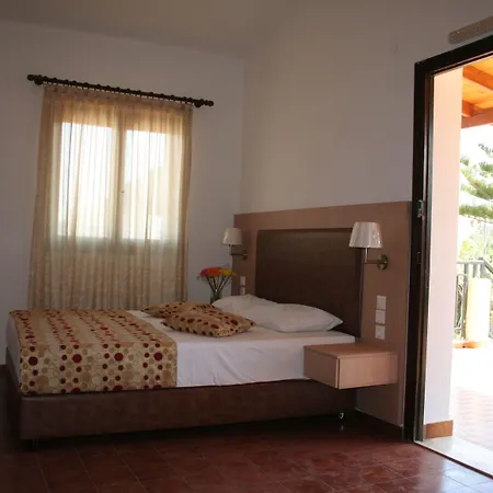 Medusa Aparthotel 4*