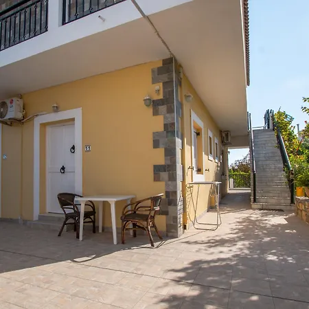 Apart-hotel Medusa Hersonissos (Crete)