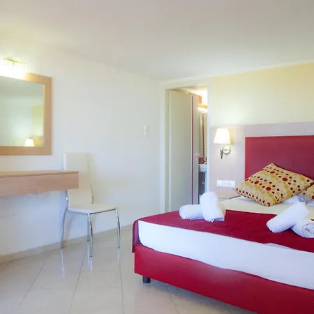 Apart-hotel Medusa Hersonissos (Crete)